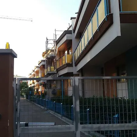 דירה Tony's House בארי