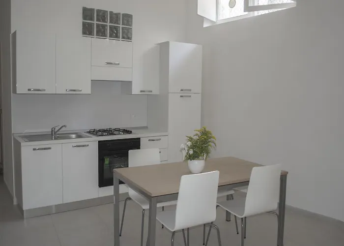 Tony's House Bari